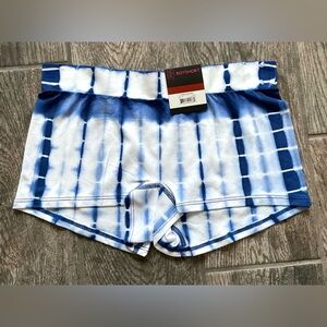 New  Nobo, No Boundaries seamless boyshort panties size M Multicolor Tie Dye